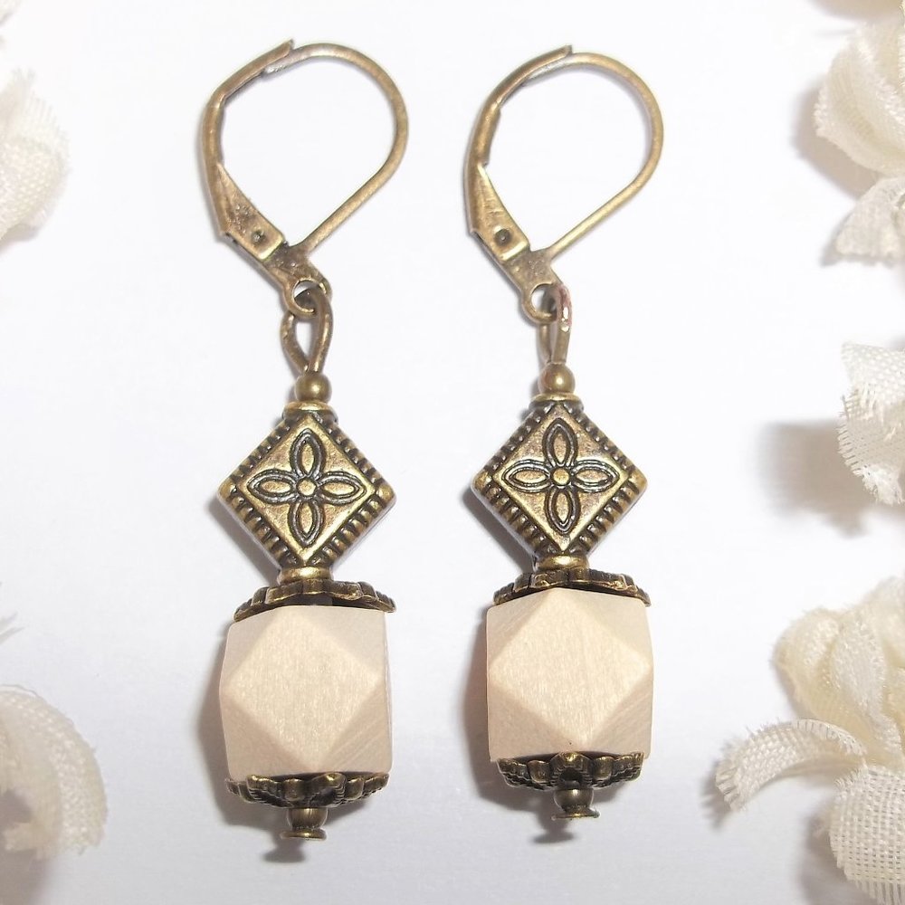 Boho Dangle Earrings Cream Beige Bronze Wood Wooden Drop Jewelry Set Pair C284